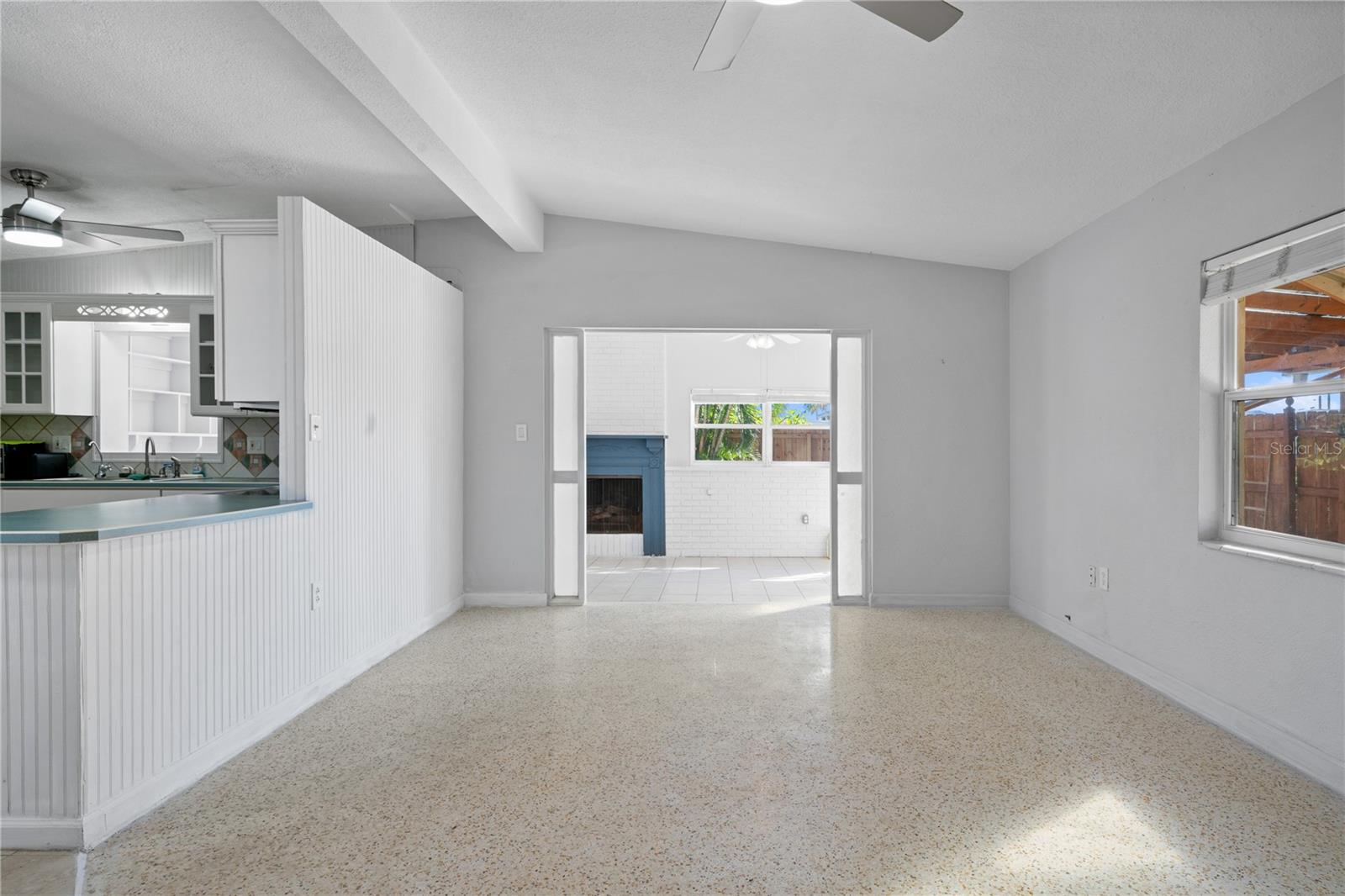 Image 18 of 81 For 6903 Shore Drive S