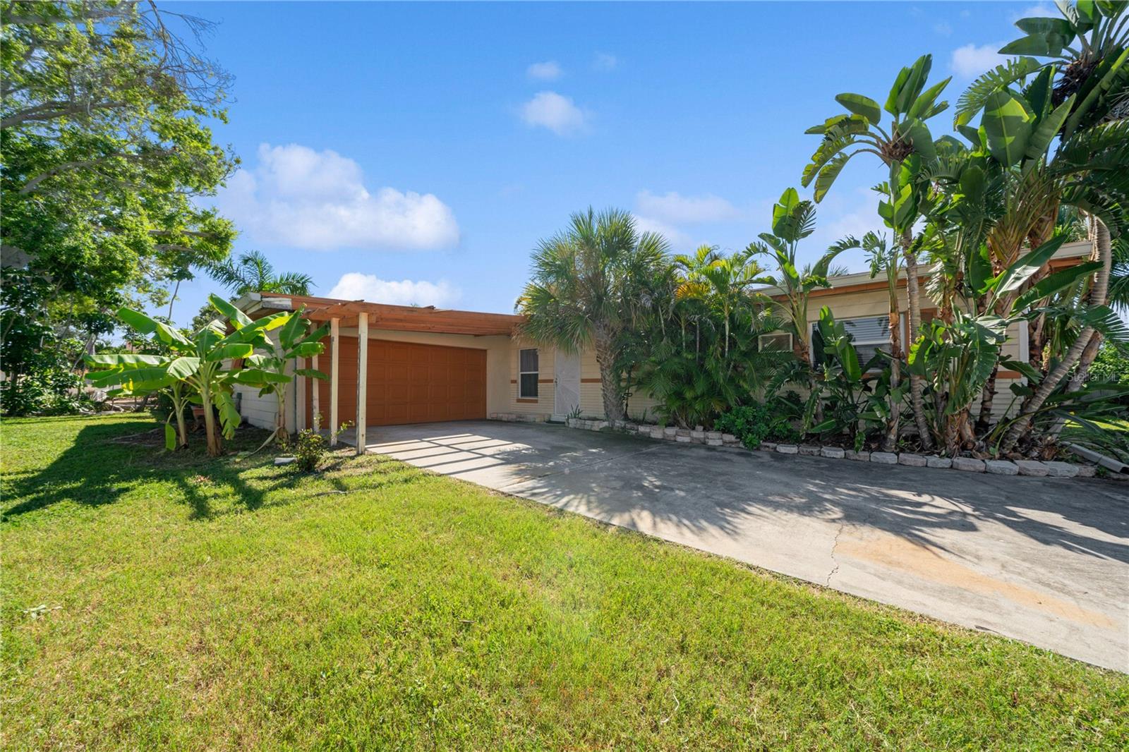 Image 2 of 81 For 6903 Shore Drive S