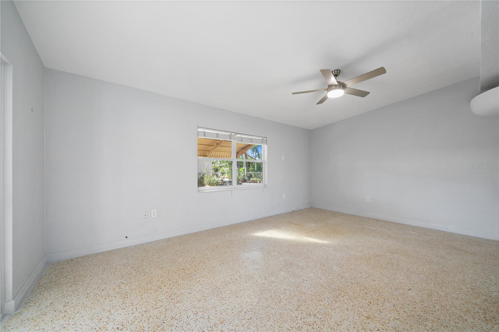 Image 20 of 81 For 6903 Shore Drive S