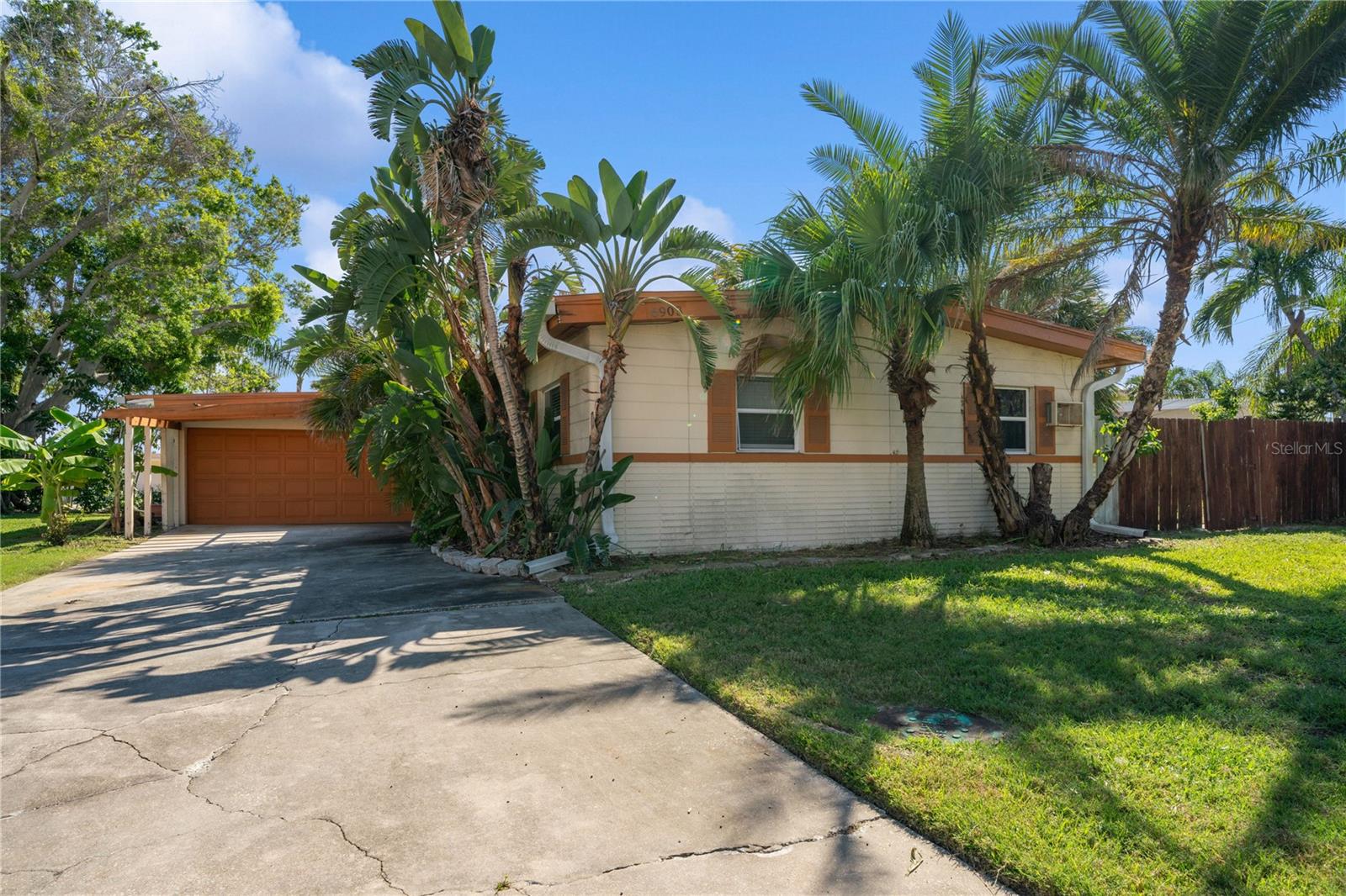 Image 3 of 81 For 6903 Shore Drive S