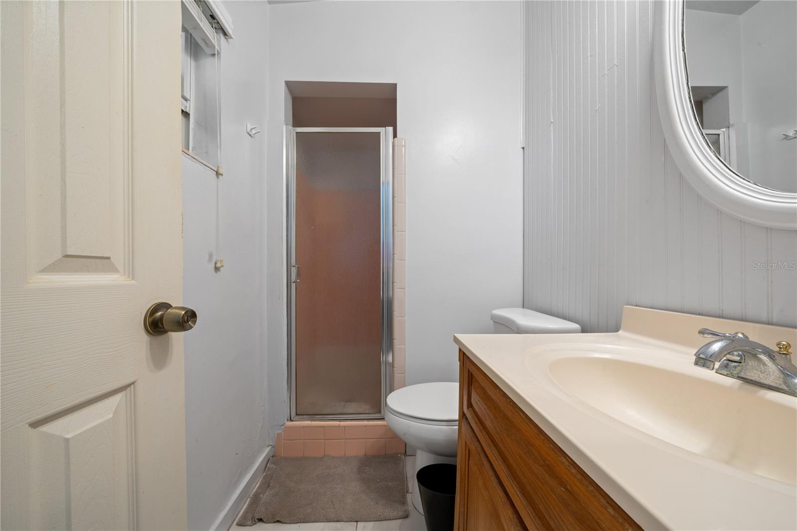 Image 35 of 81 For 6903 Shore Drive S