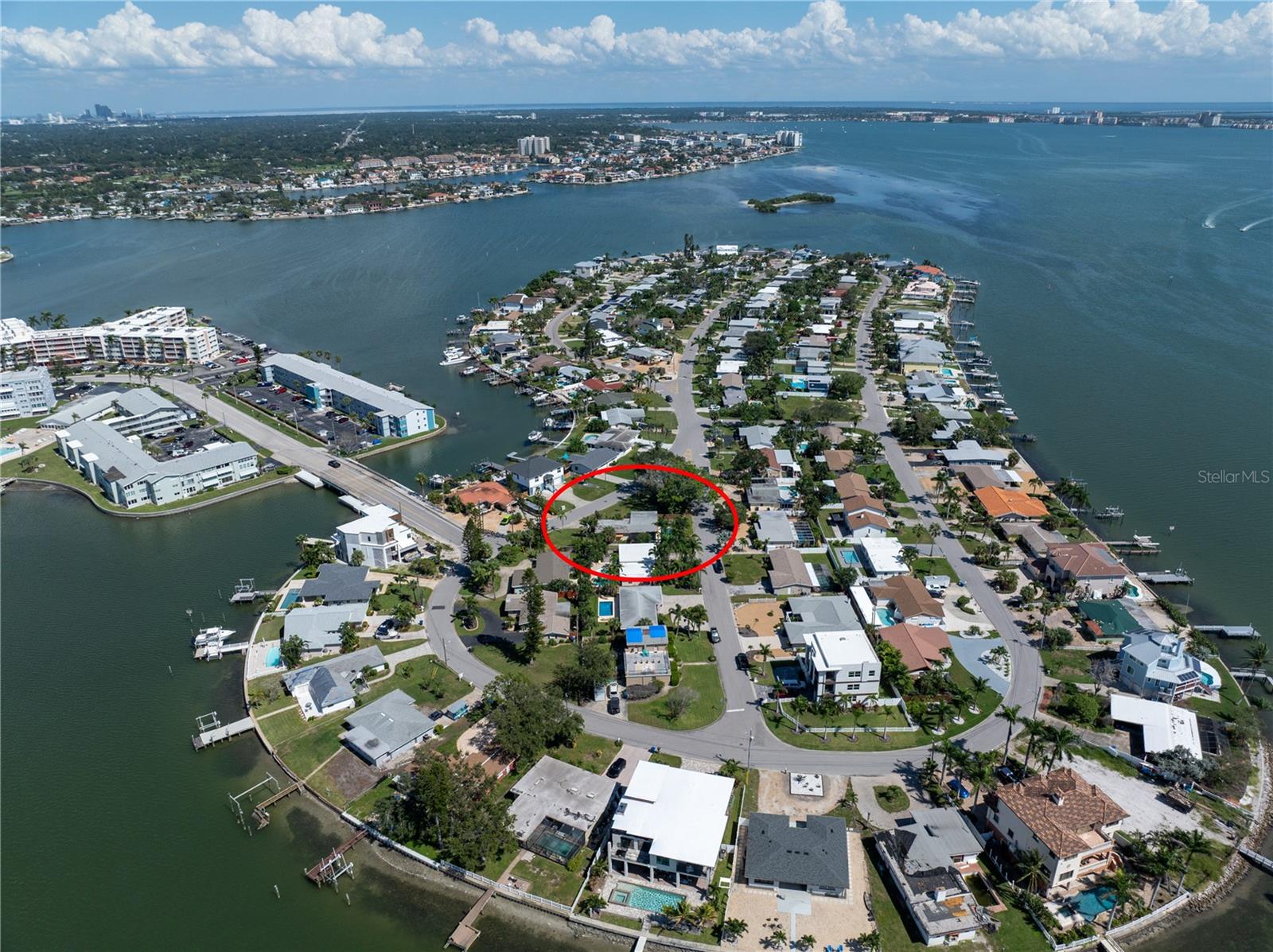 Image 54 of 81 For 6903 Shore Drive S