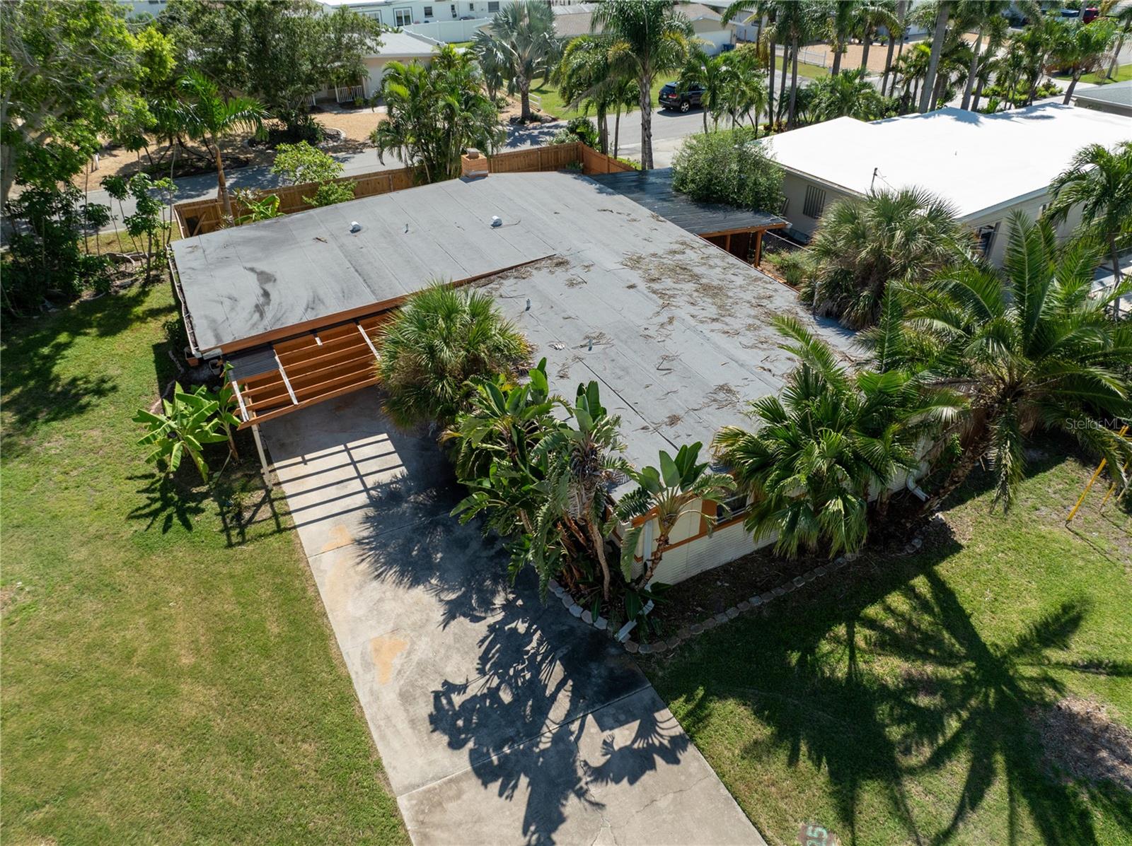 Image 66 of 81 For 6903 Shore Drive S