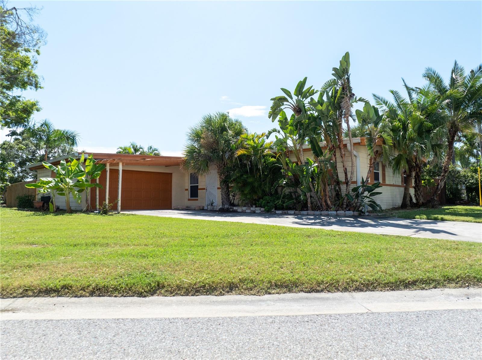 Image 78 of 81 For 6903 Shore Drive S