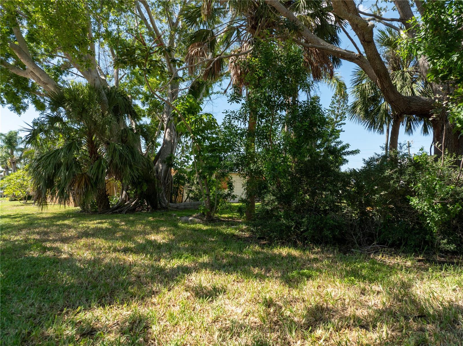 Image 79 of 81 For 6903 Shore Drive S