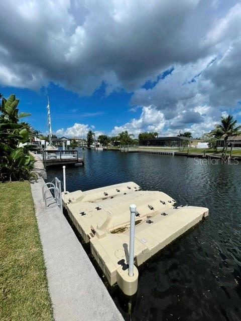 Image 47 of 60 For 1019 Spindle Palm Way