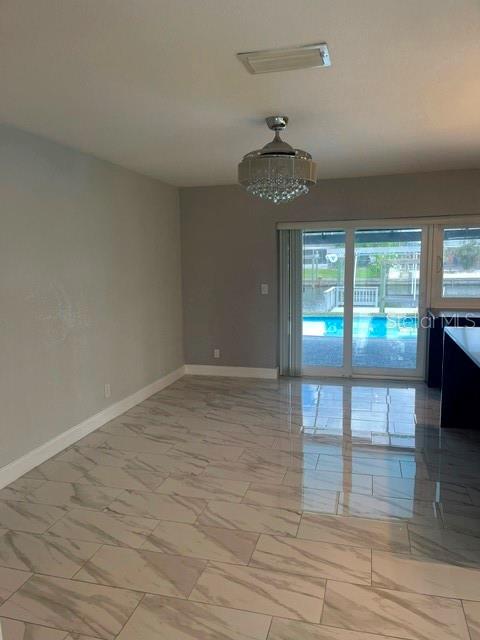 Image 6 of 60 For 1019 Spindle Palm Way