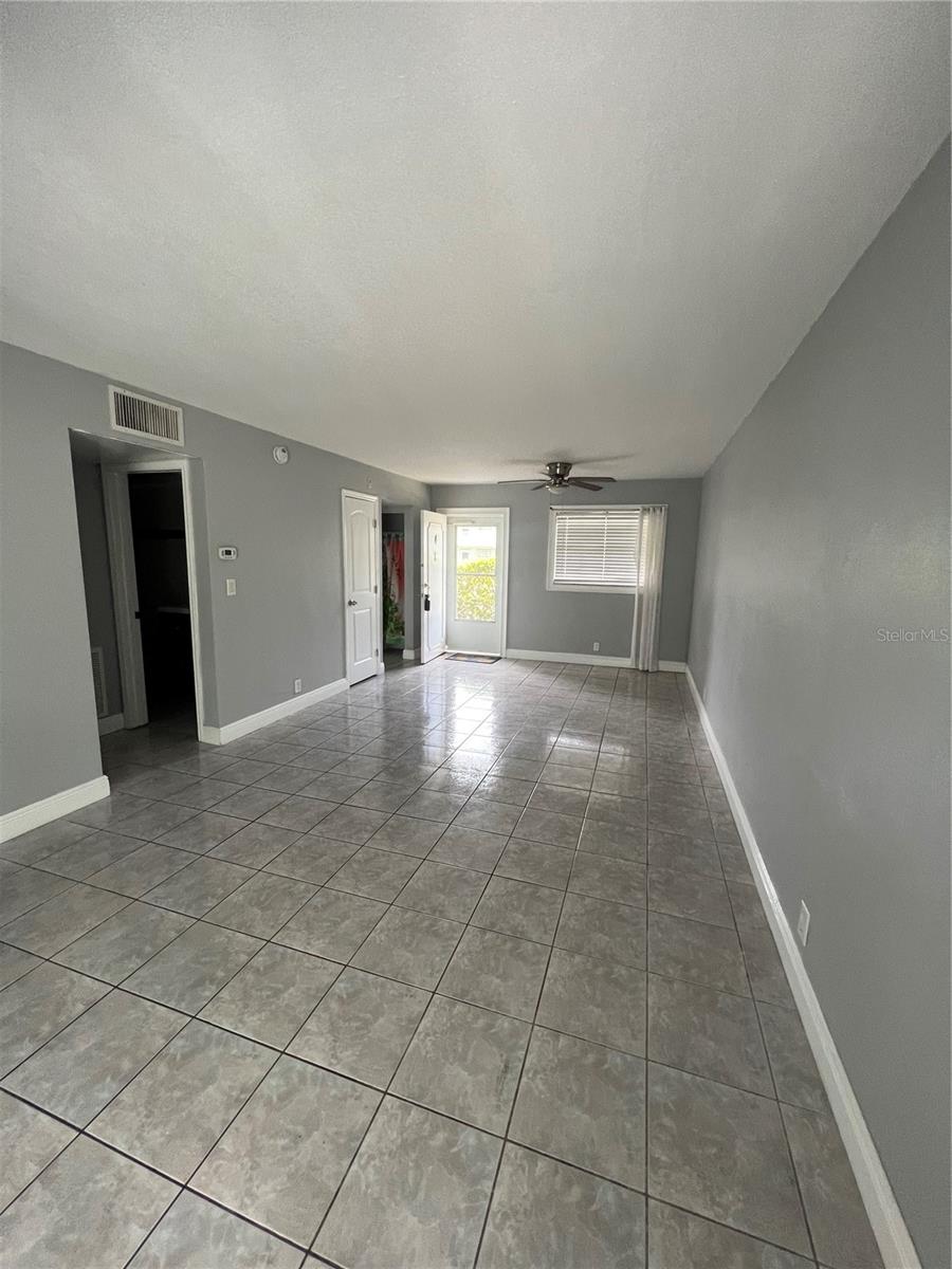 Image 10 of 22 For 1433 Belcher Road C4