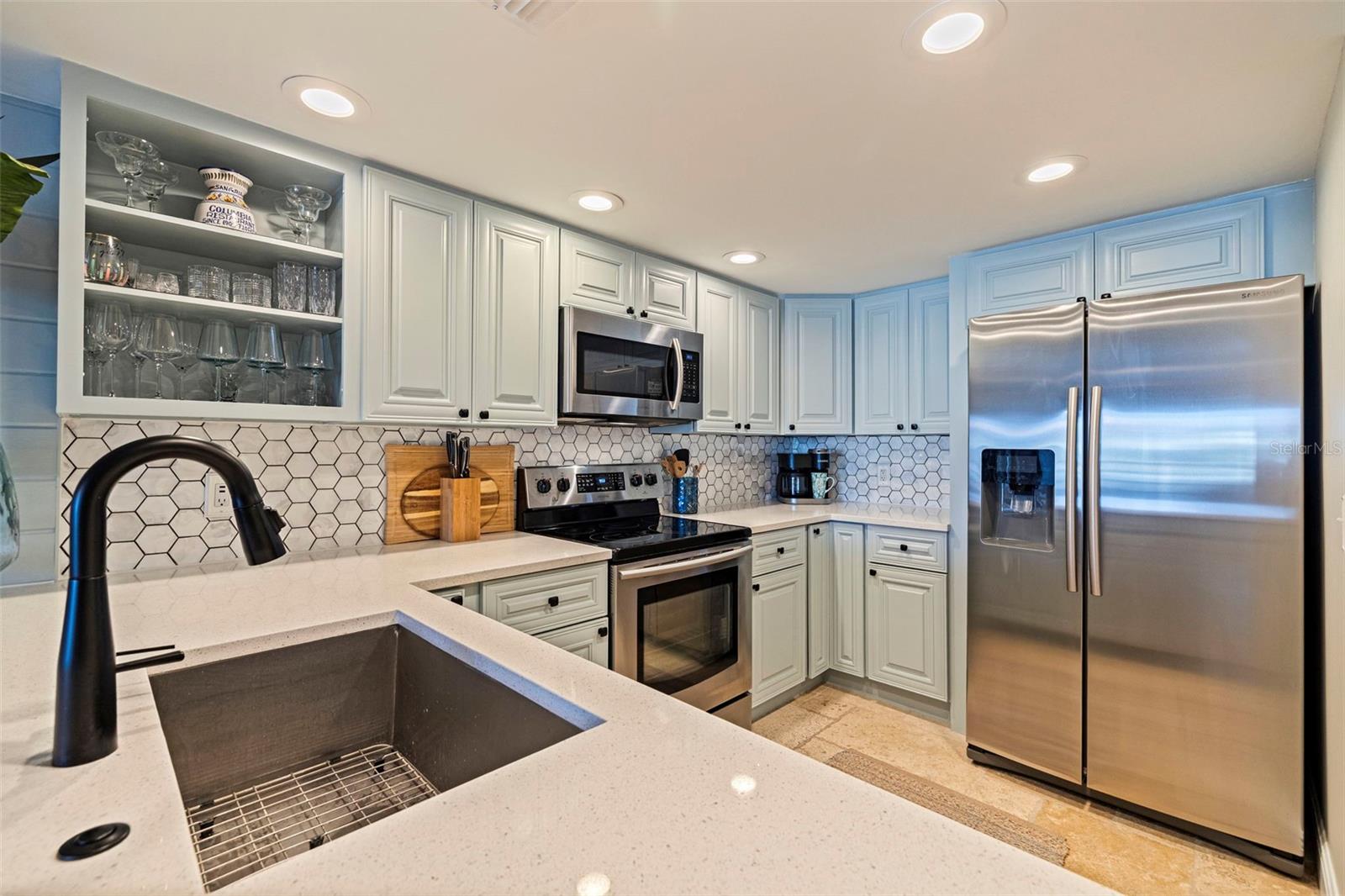 Image 10 of 50 For 522 Pinellas Bayway S 107