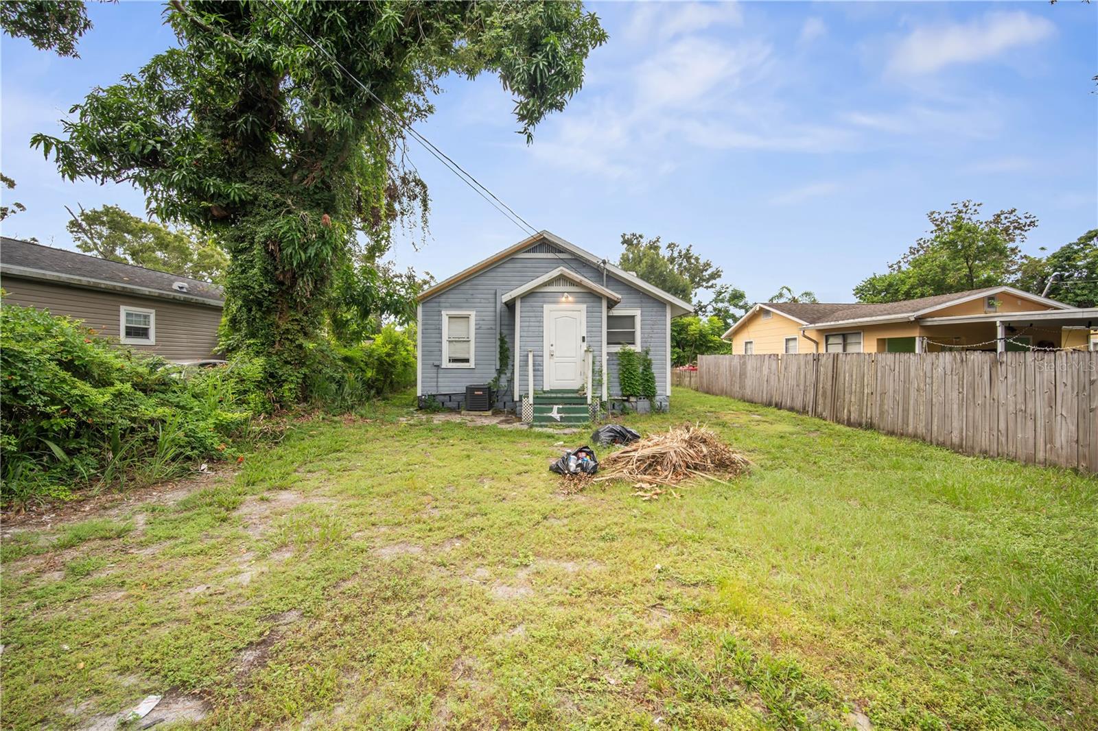 Image 4 of 21 For 3535 14th Avenue S