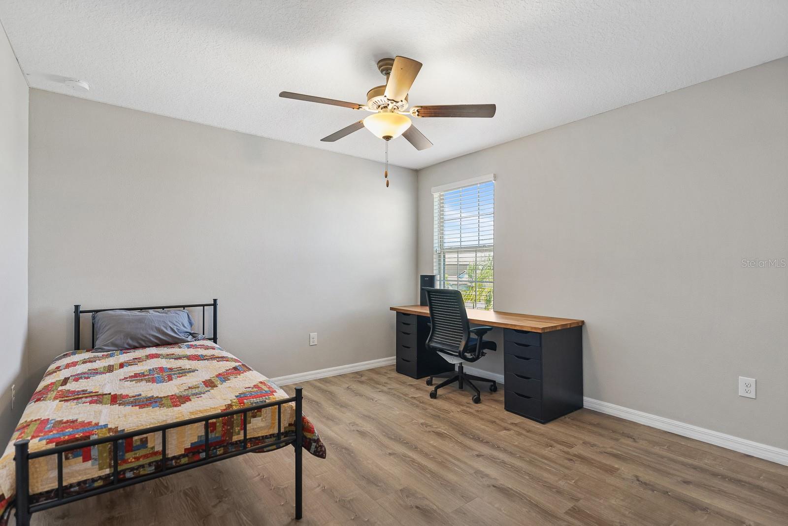 Image 20 of 34 For 11487 Sage Canyon Drive