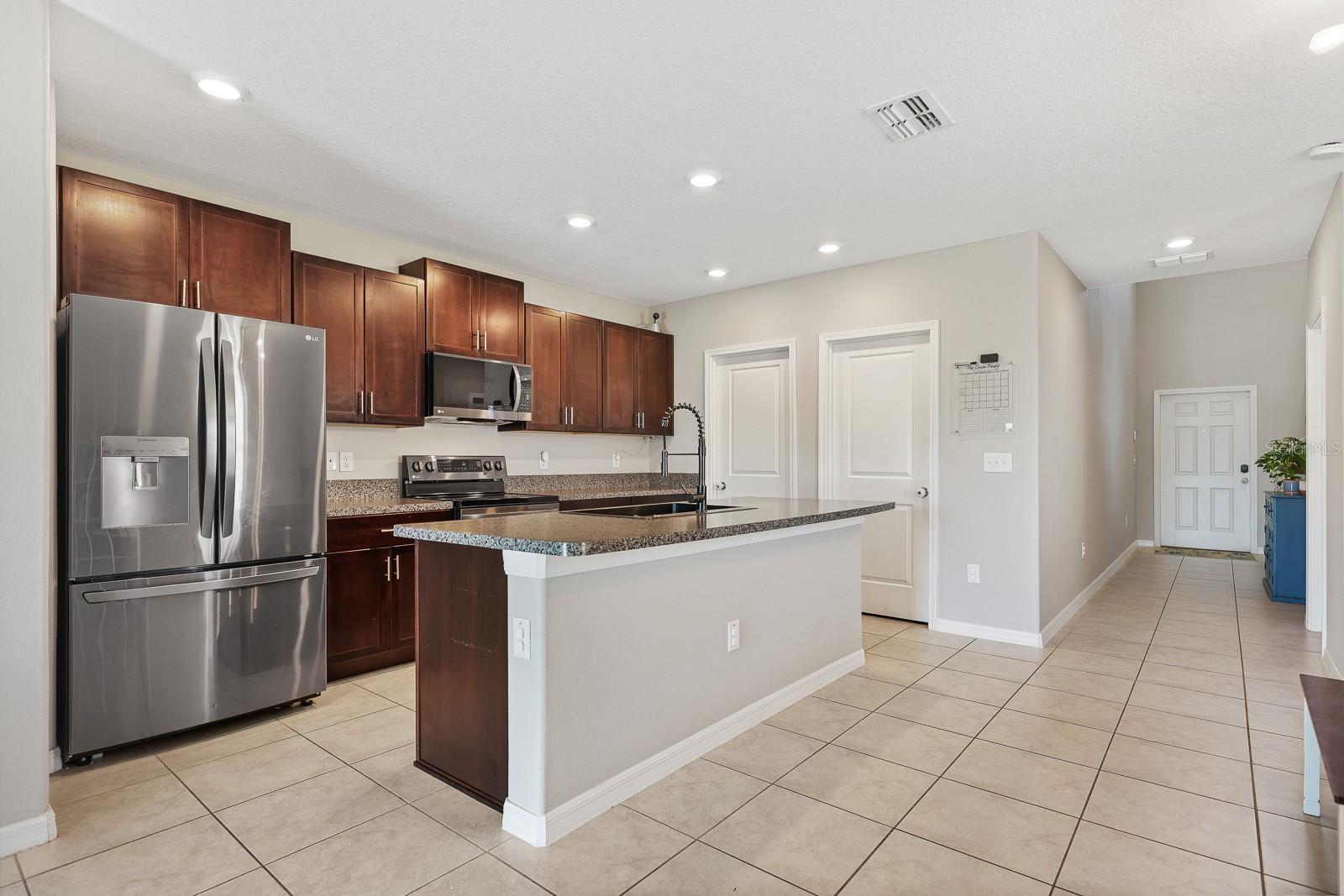 Image 6 of 34 For 11487 Sage Canyon Drive