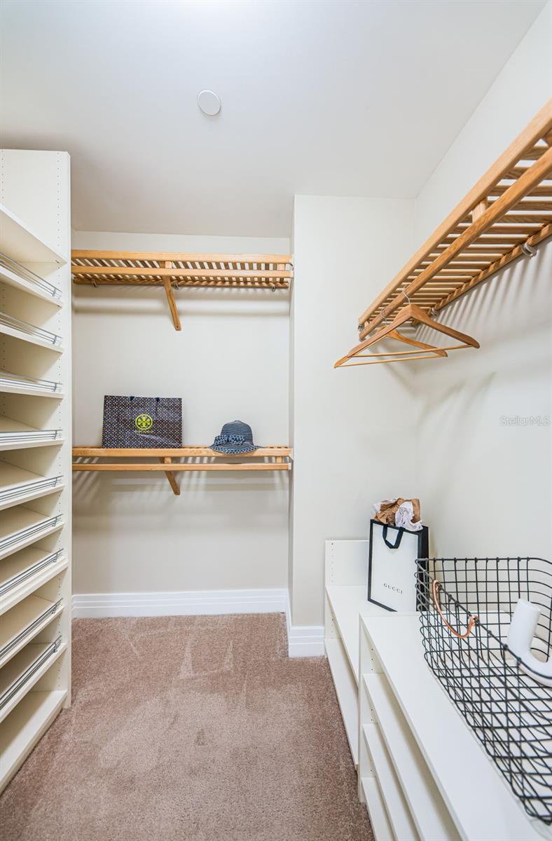 Image 22 of 47 For 1325 Snell Isle Boulevard Ne 611
