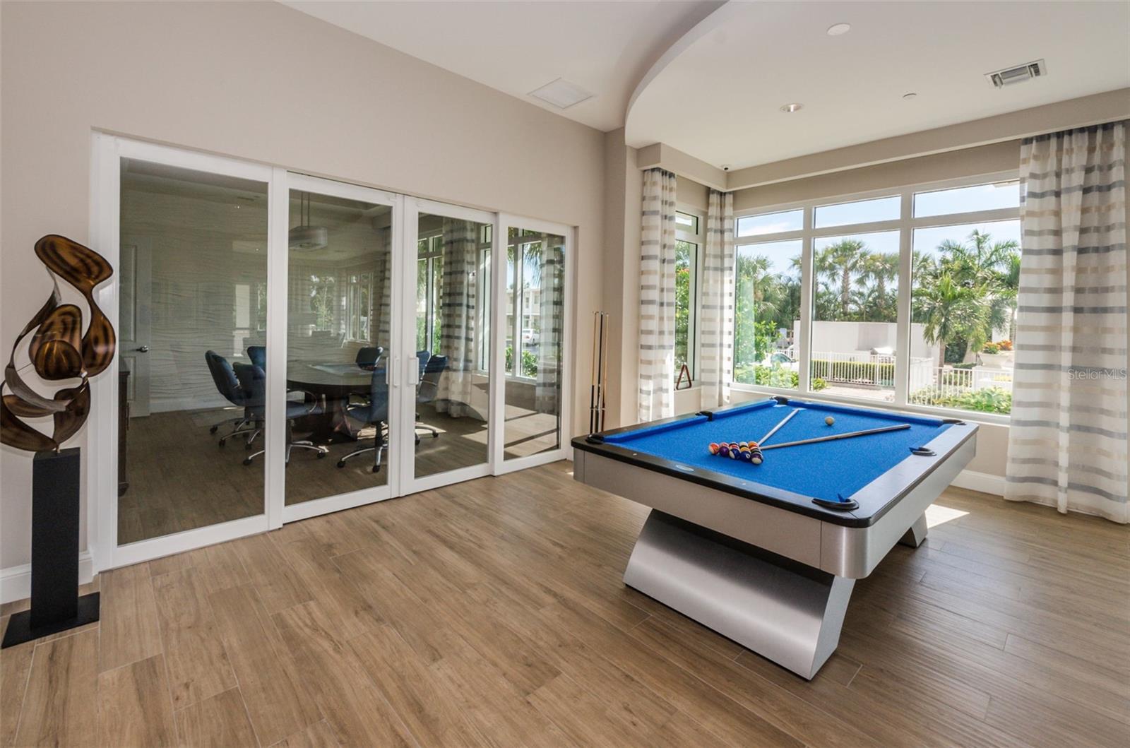 Image 32 of 47 For 1325 Snell Isle Boulevard Ne 611