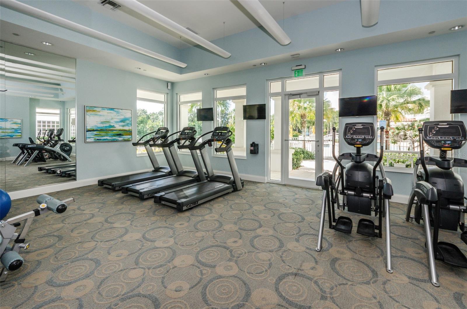 Image 36 of 47 For 1325 Snell Isle Boulevard Ne 611