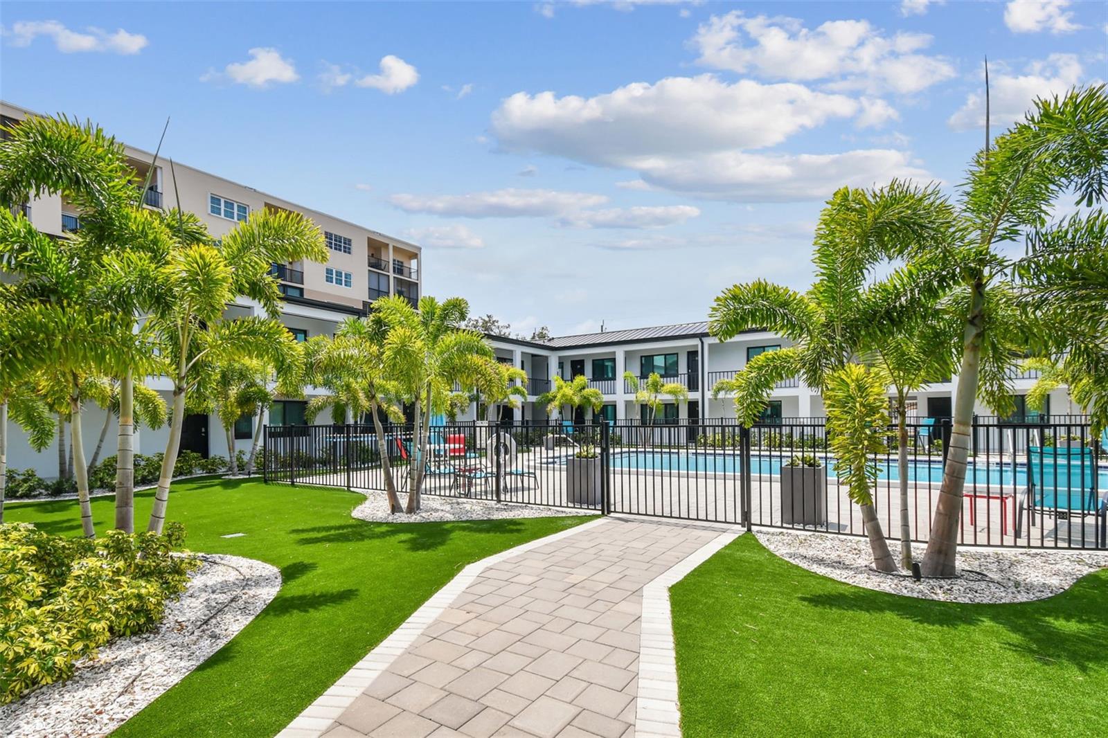 Image 31 of 51 For 2942 Bay Drive 24