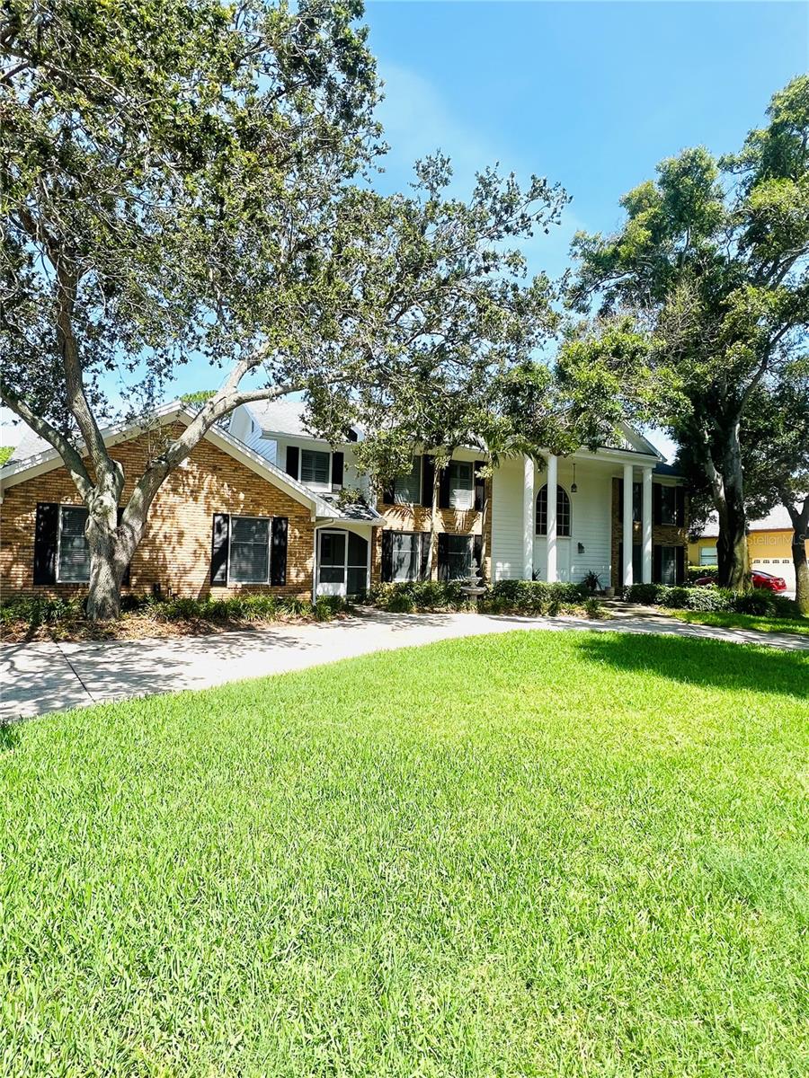 Image 2 of 53 For 7315 Hunt Club Lane
