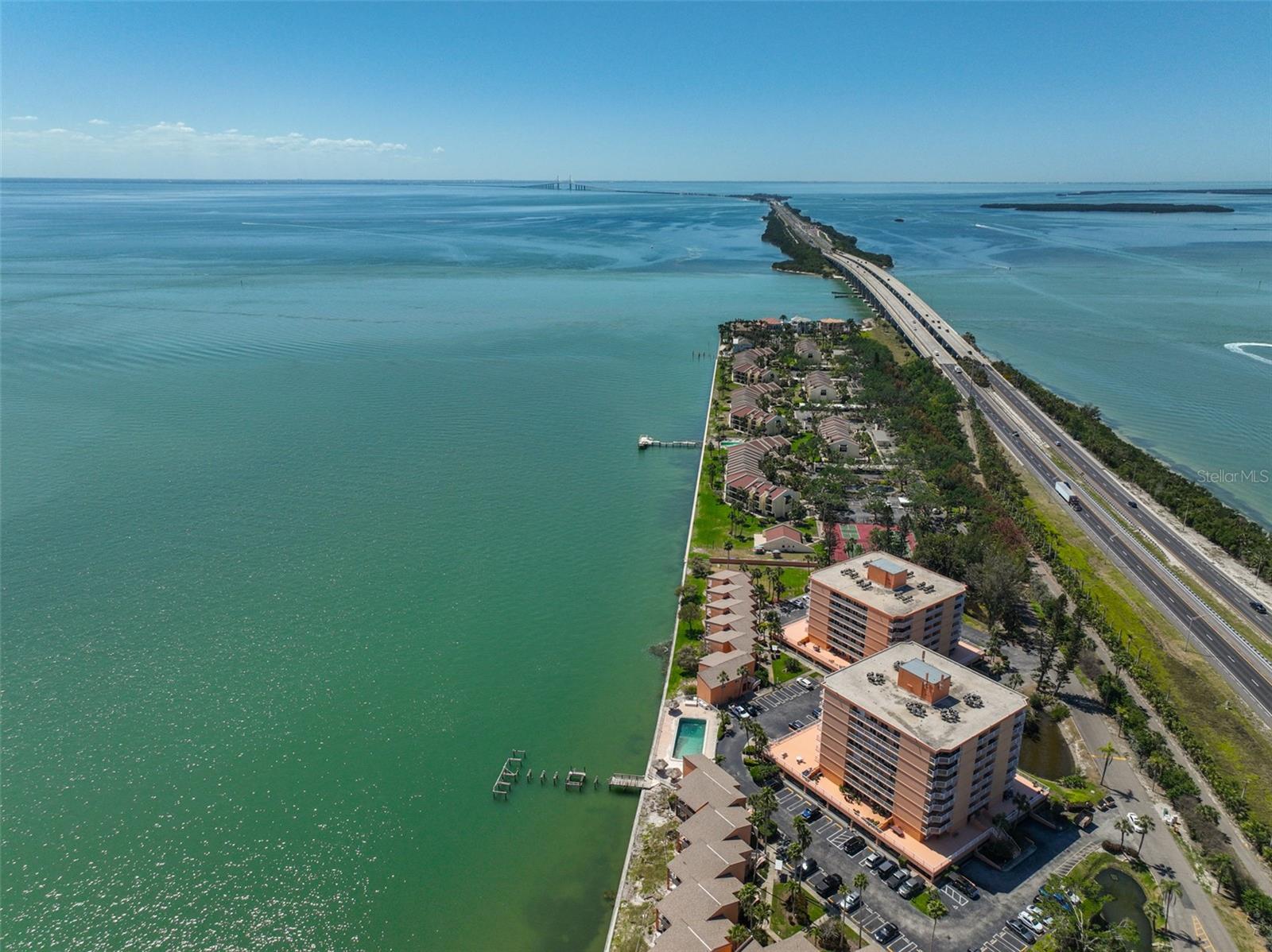 Image 30 of 33 For 7430 Sunshine Skyway Lane S 403