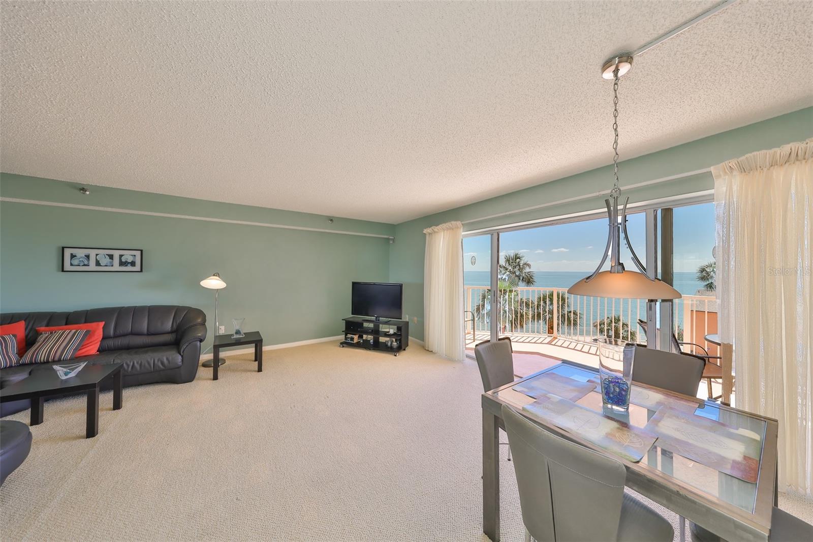 Image 5 of 33 For 7430 Sunshine Skyway Lane S 403