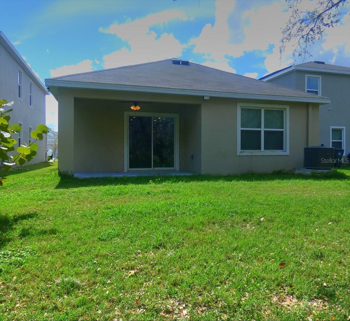 Image 14 of 31 For 17014 Oval Rum Drive