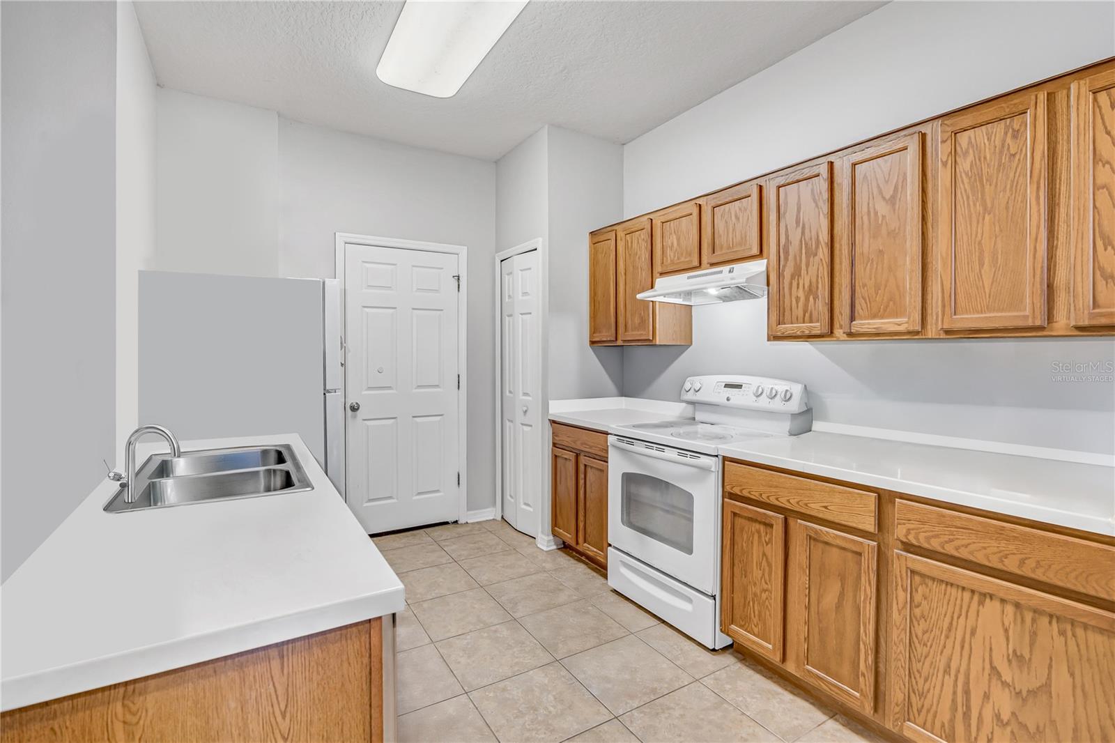 Image 7 of 17 For 814 Fern Leaf Drive