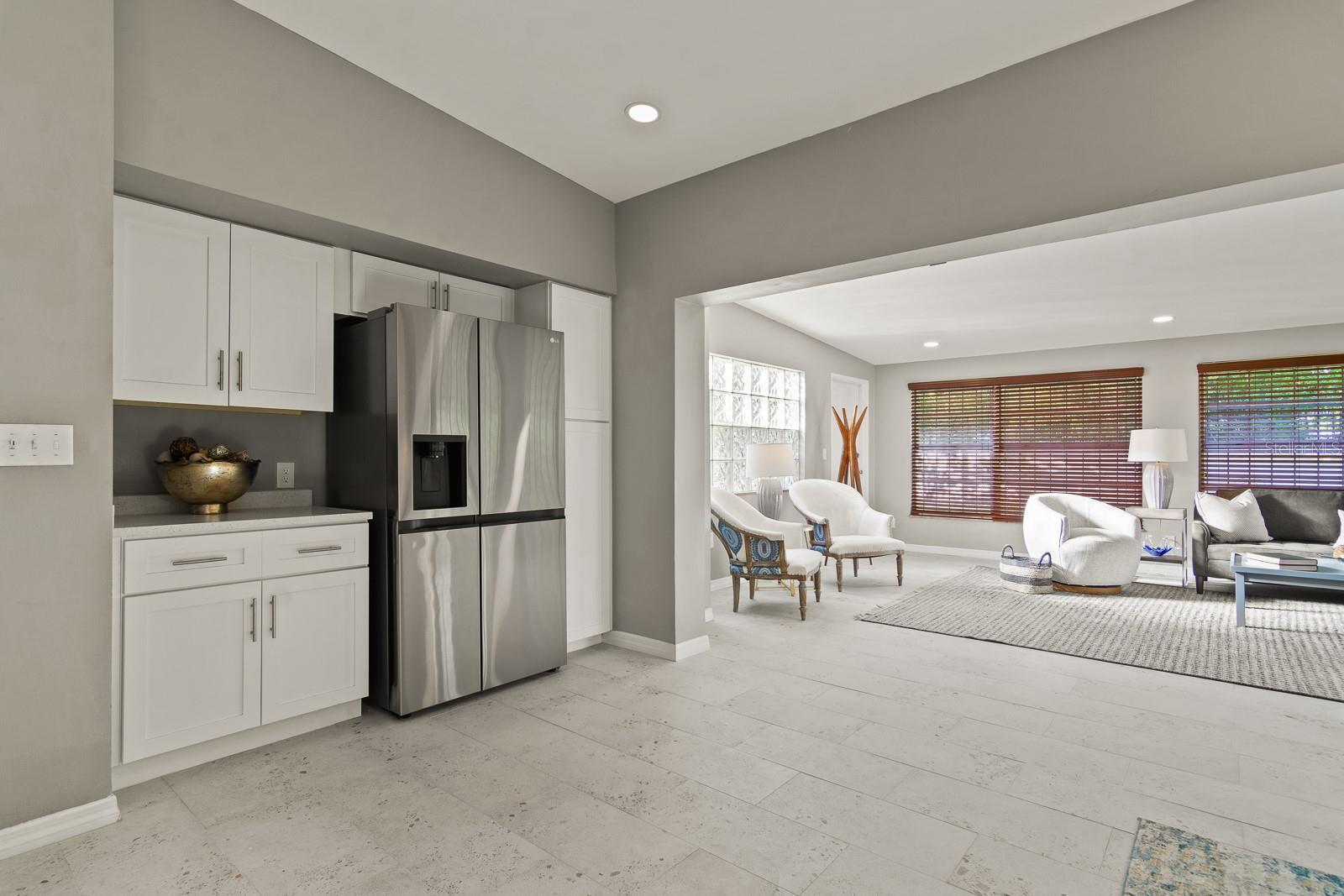 Image 17 of 42 For 510 Robles Street