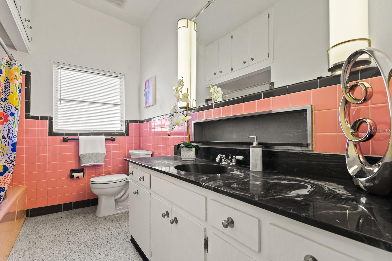 Image 29 of 42 For 510 Robles Street