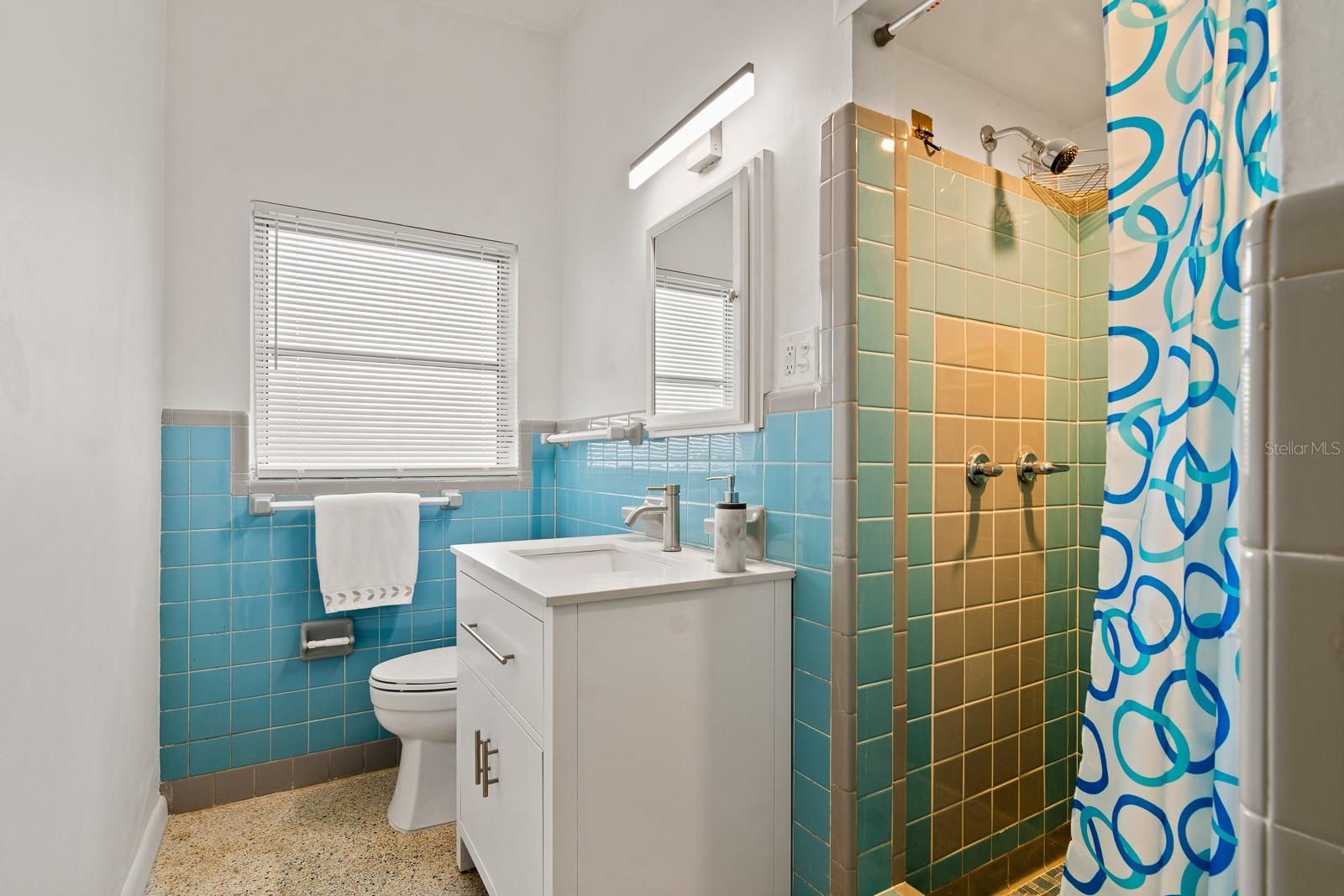 Image 31 of 42 For 510 Robles Street