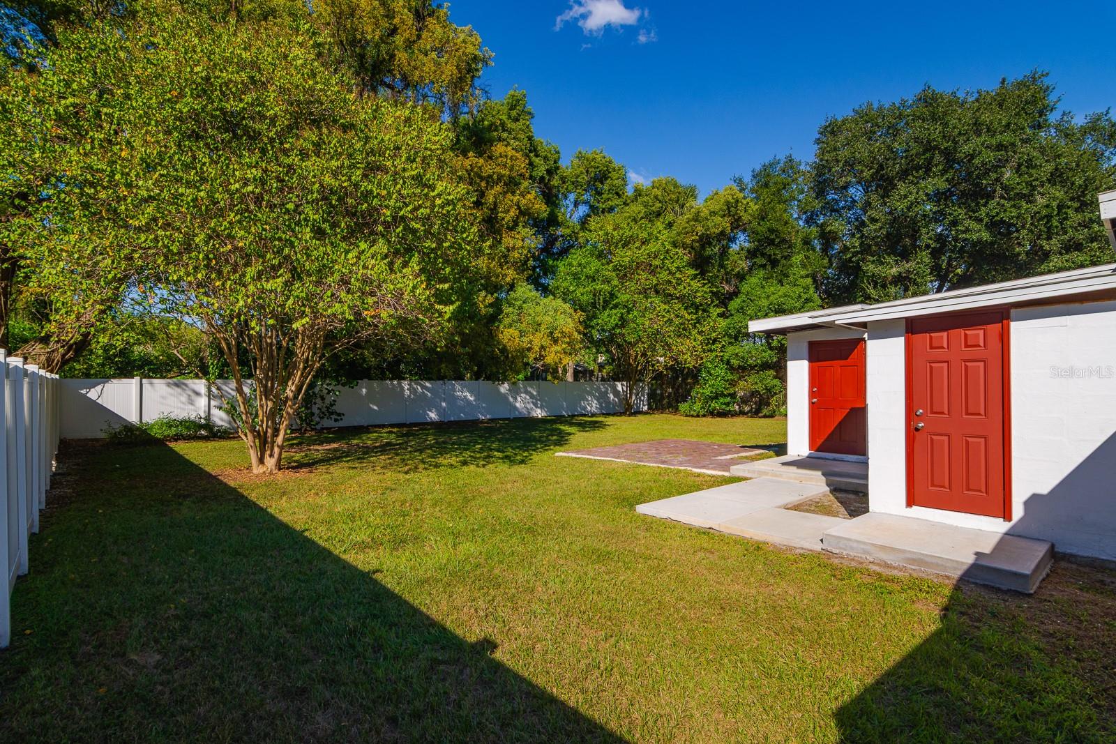 Image 39 of 42 For 510 Robles Street