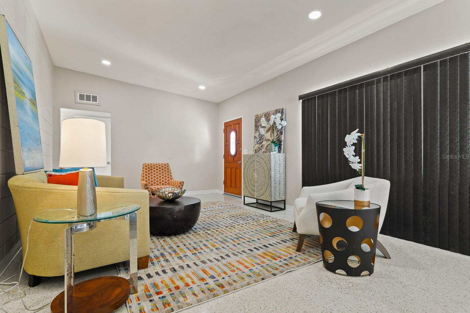 Image 7 of 42 For 510 Robles Street