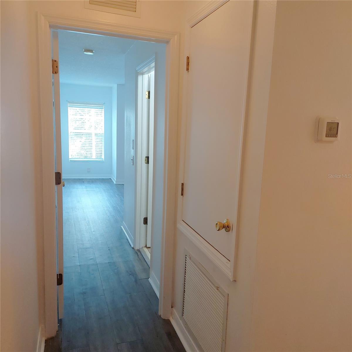 Image 11 of 43 For 9544 Charlesberg Drive