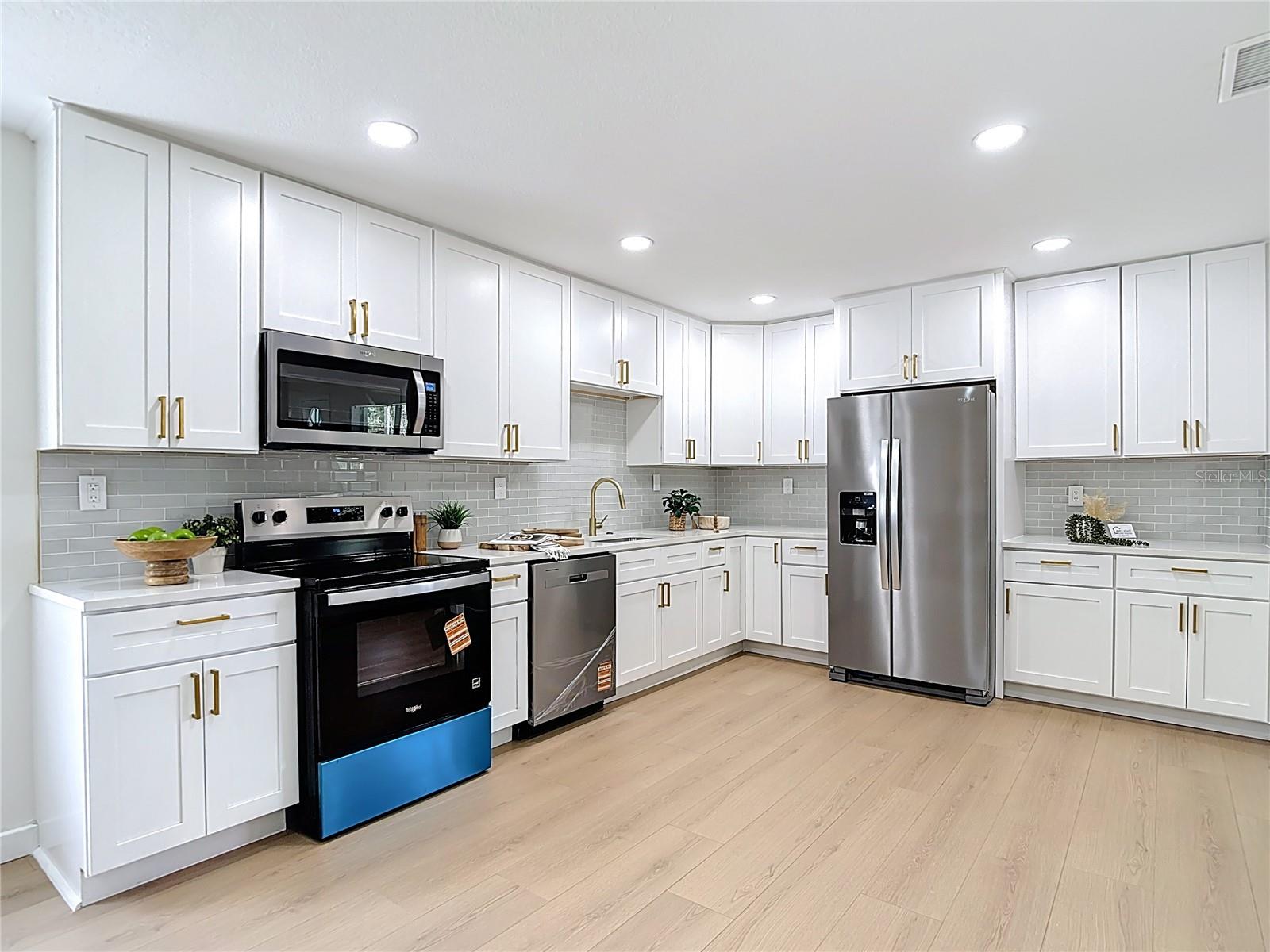 Image 19 of 69 For 2402 148th Avenue