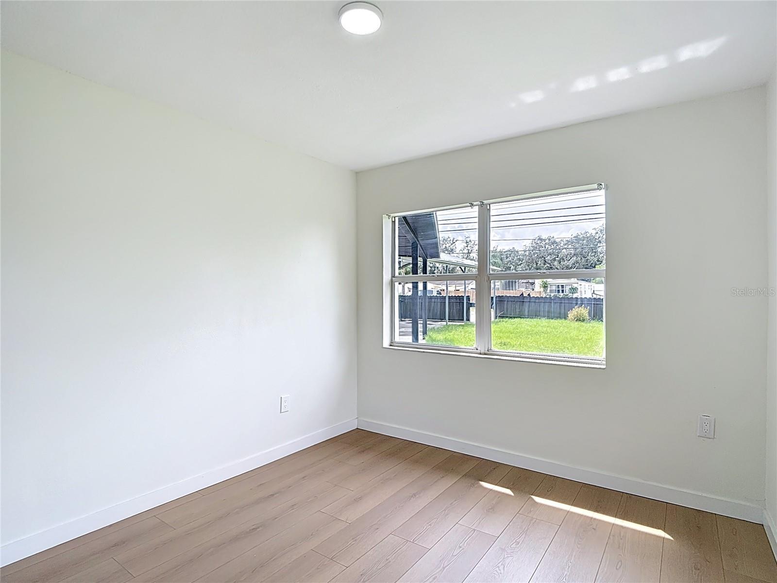 Image 29 of 69 For 2402 148th Avenue