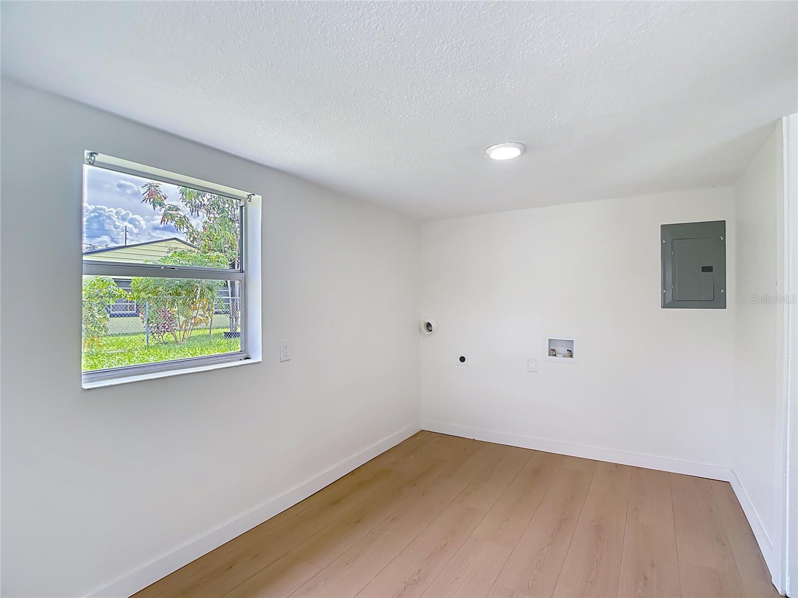 Image 48 of 69 For 2402 148th Avenue
