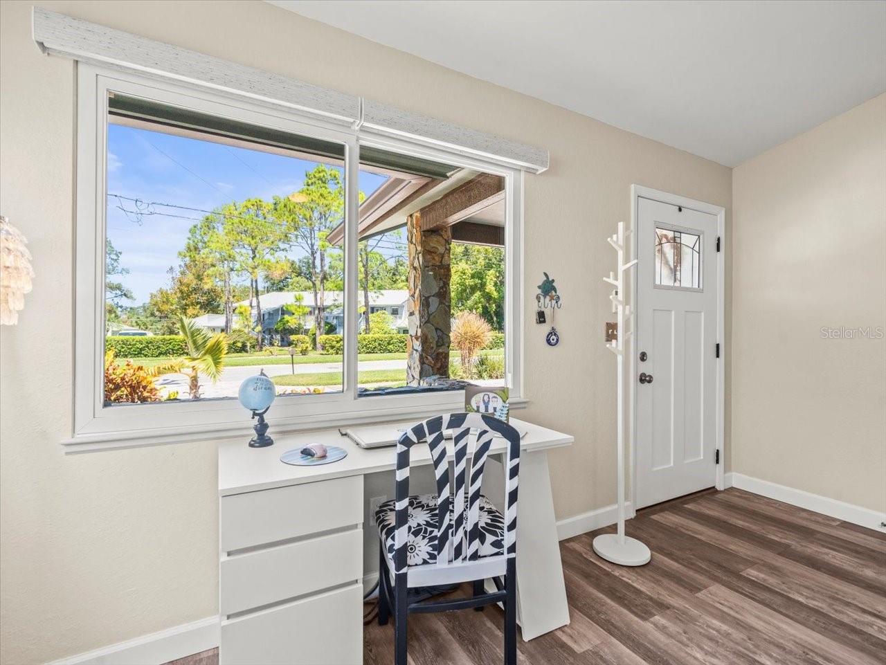 Image 16 of 30 For 1165 Falcon Drive