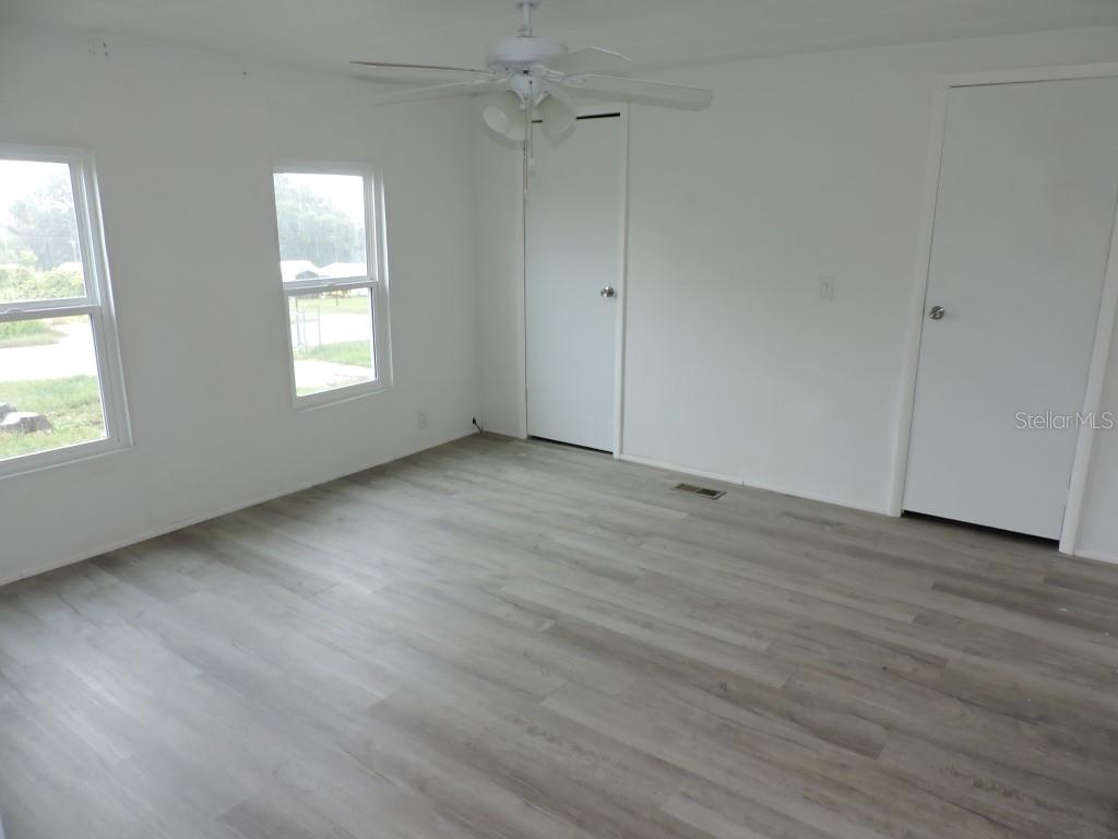 Image 3 of 12 For 10685 127th Lane