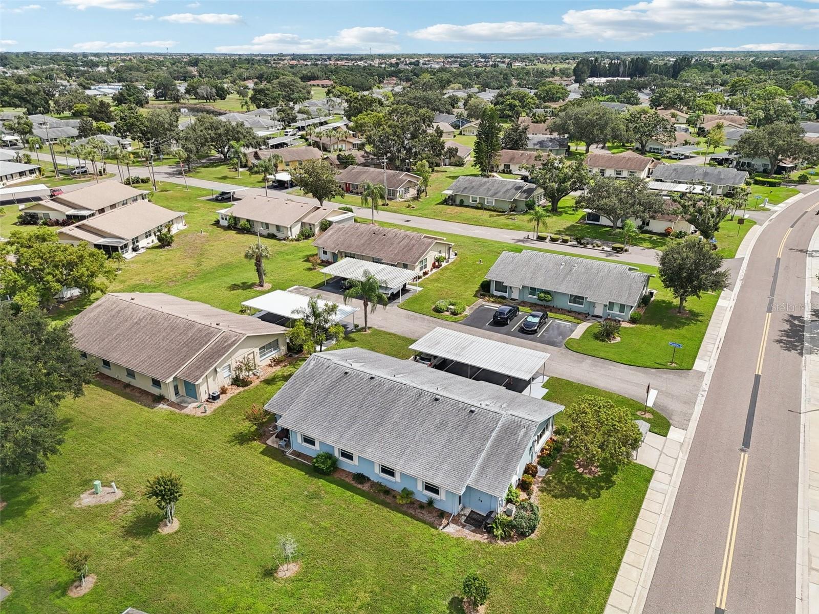 Image 36 of 57 For 214 Gloucester Boulevard