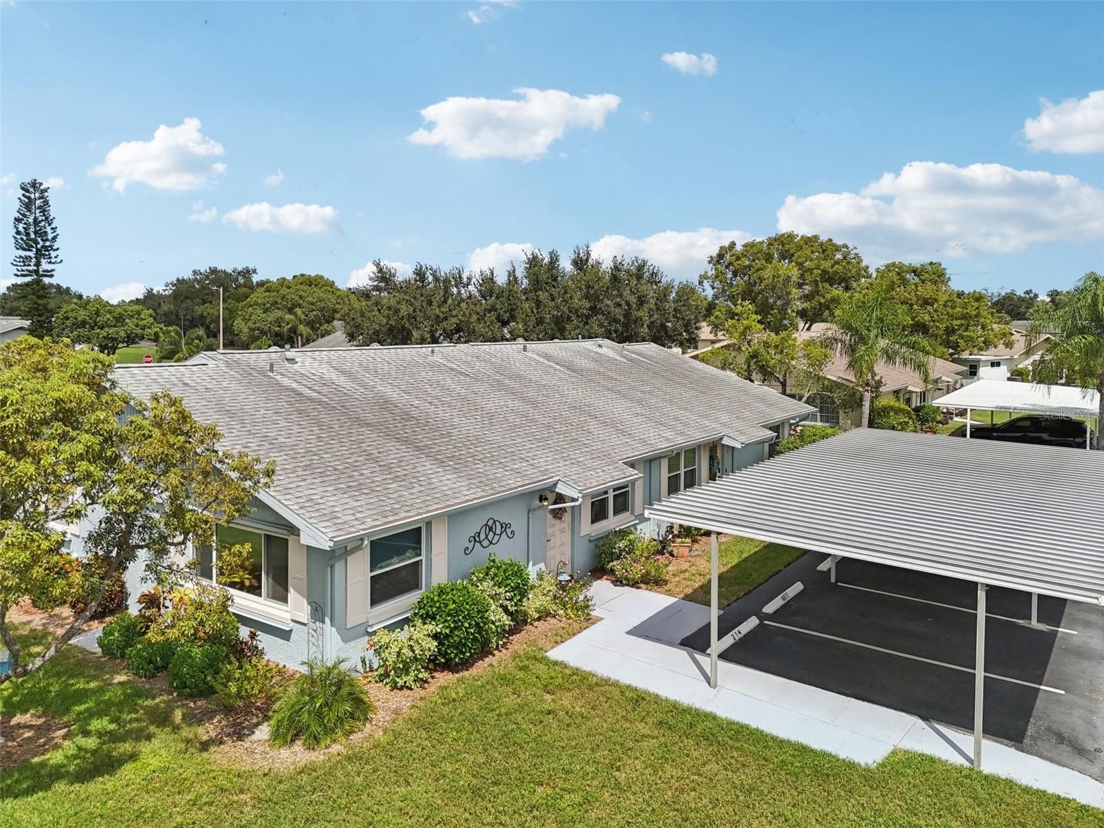 Image 38 of 57 For 214 Gloucester Boulevard