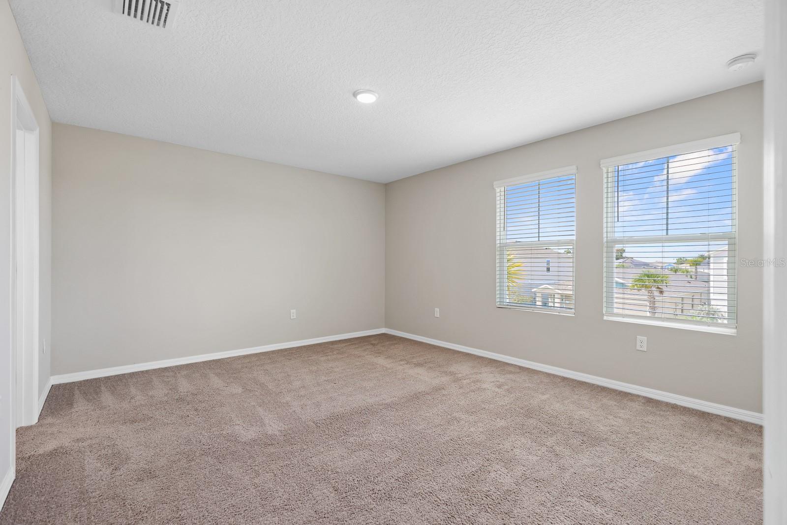 Image 13 of 55 For 5466 Summer Sunset Drive