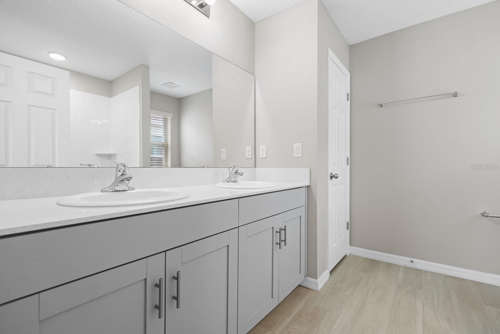 Image 15 of 55 For 5466 Summer Sunset Drive