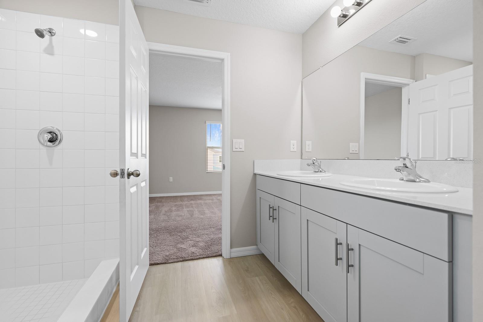 Image 16 of 55 For 5466 Summer Sunset Drive