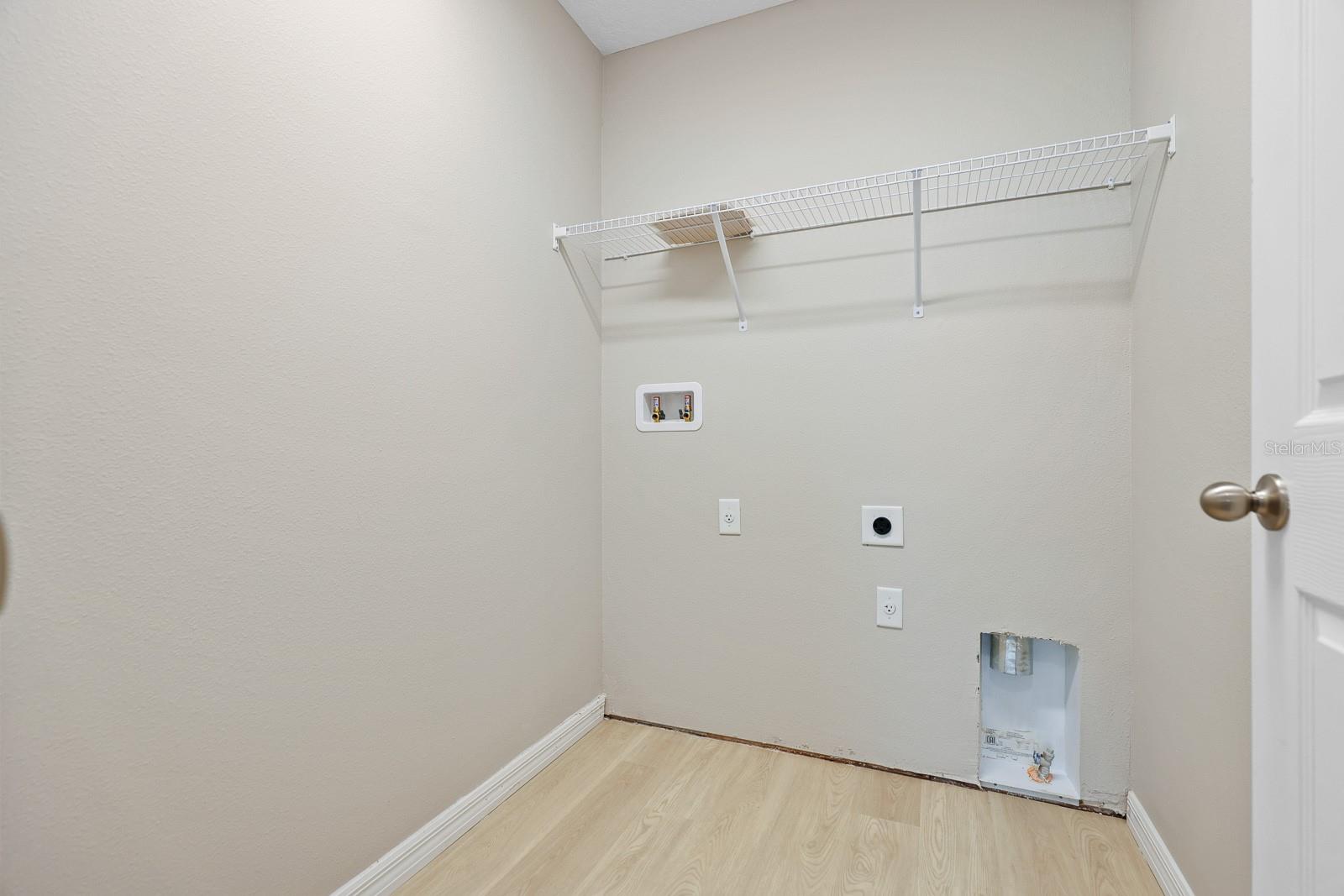 Image 24 of 55 For 5466 Summer Sunset Drive