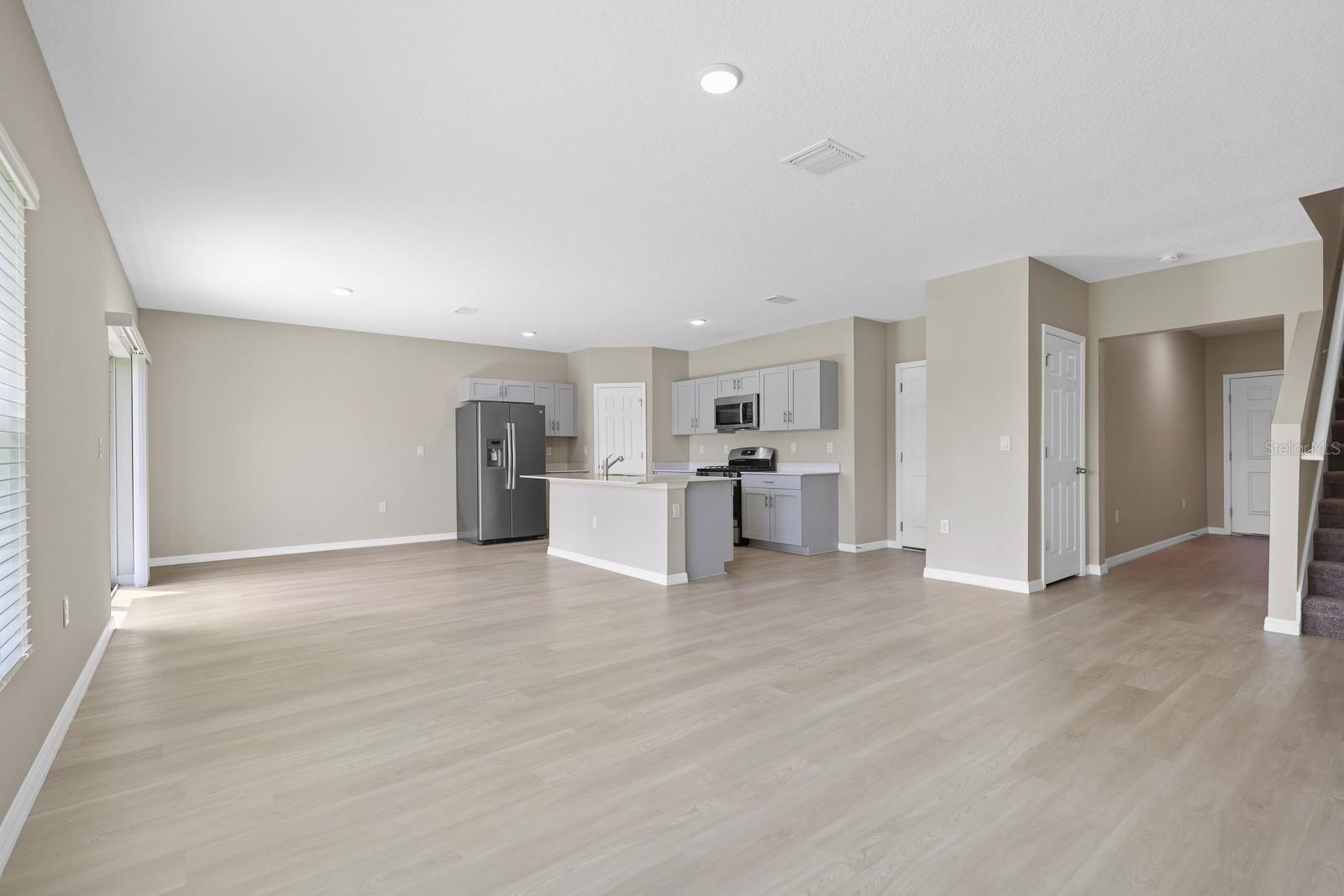 Image 4 of 55 For 5466 Summer Sunset Drive