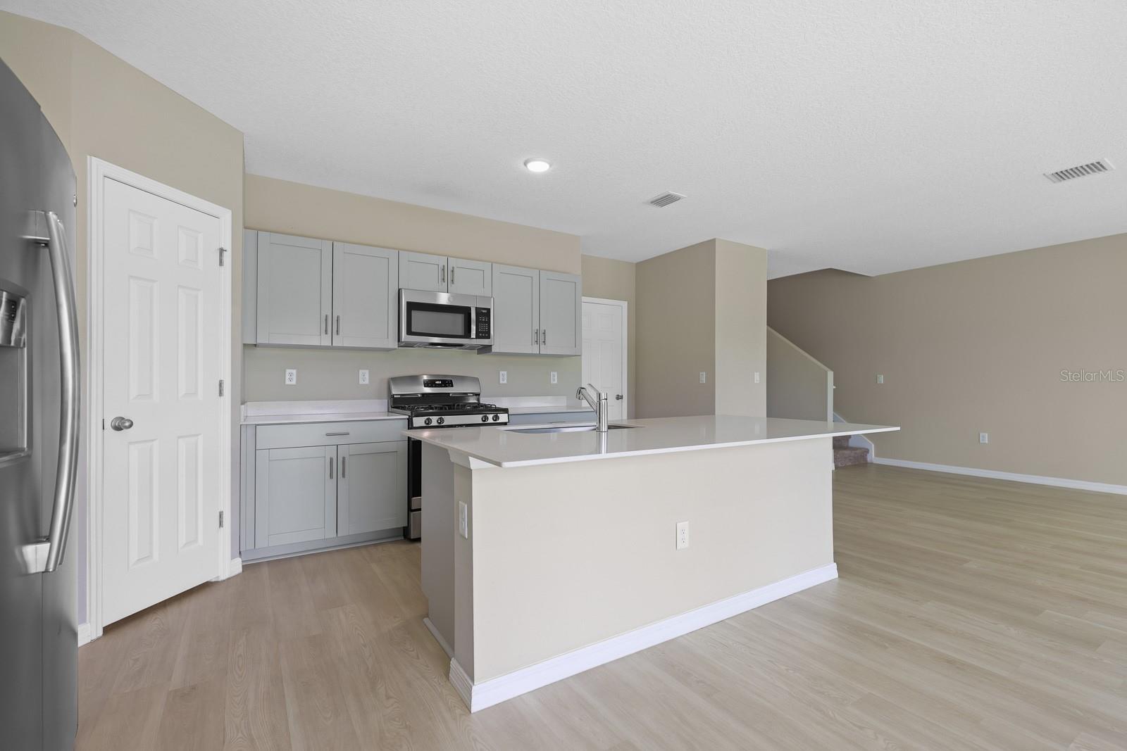 Image 7 of 55 For 5466 Summer Sunset Drive