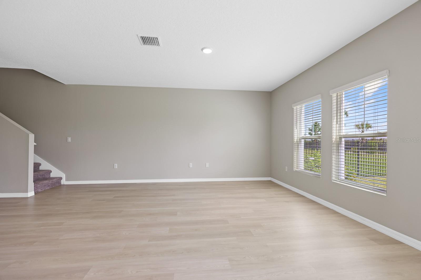 Image 9 of 55 For 5466 Summer Sunset Drive