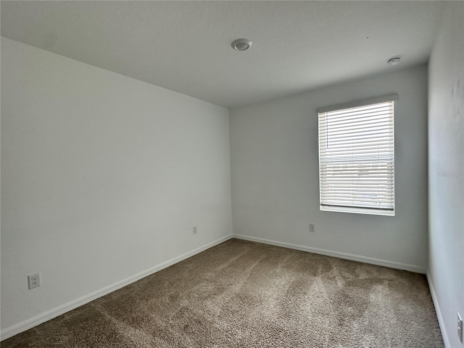 Image 23 of 33 For 2408 Paravane Way