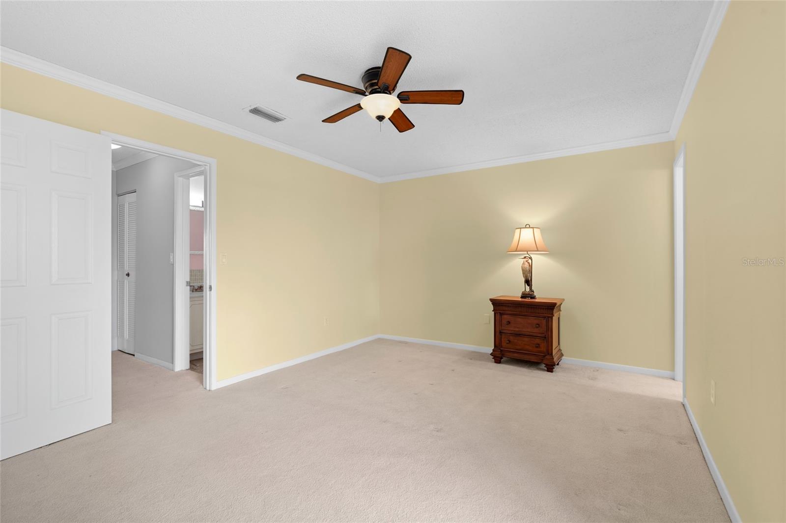 Image 18 of 50 For 5925 Shore Boulevard S 608