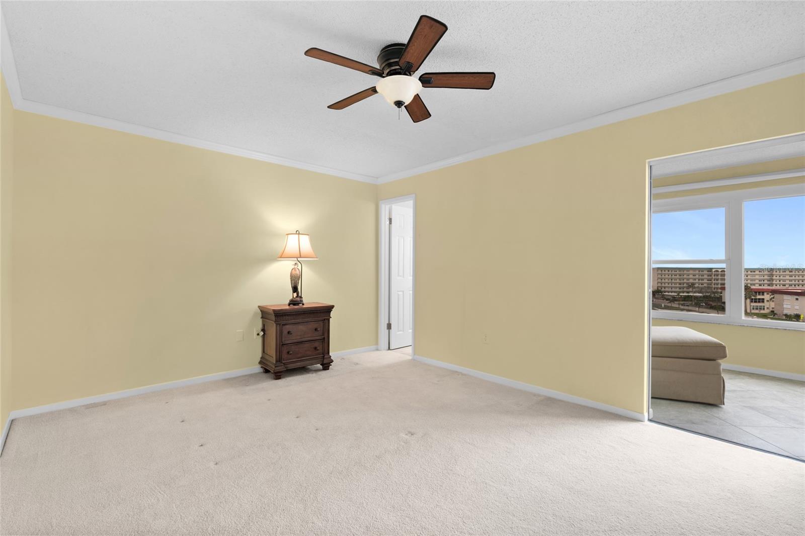 Image 19 of 50 For 5925 Shore Boulevard S 608