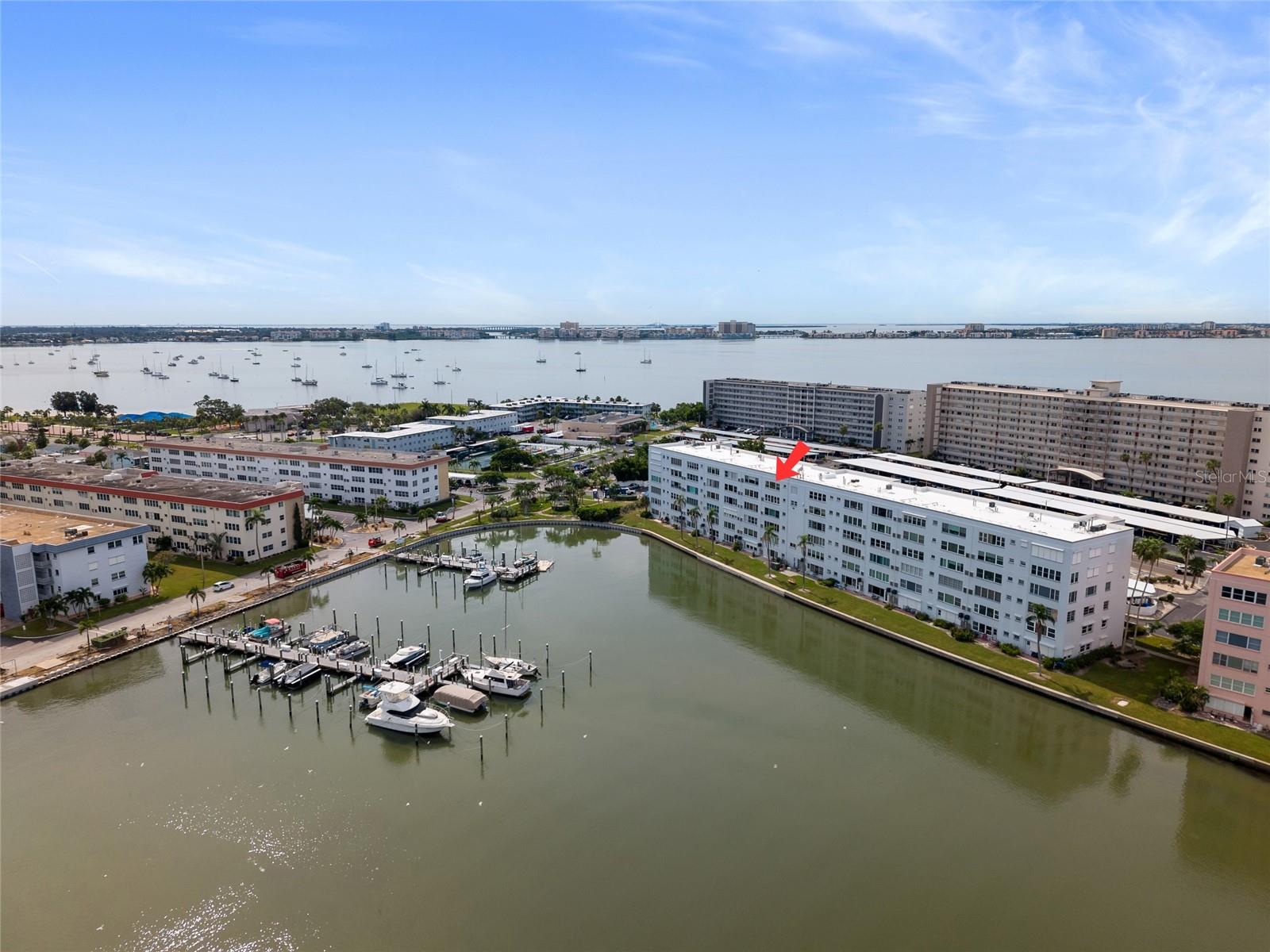 Image 4 of 50 For 5925 Shore Boulevard S 608