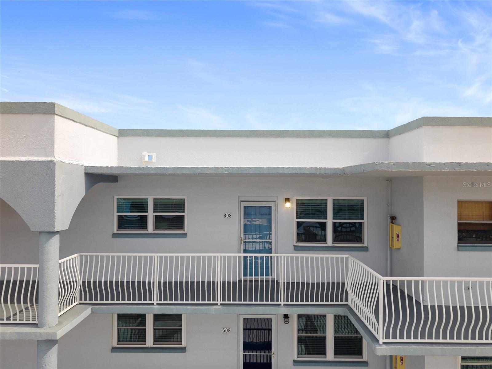 Image 5 of 50 For 5925 Shore Boulevard S 608
